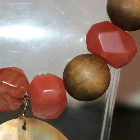 Chunky Rose Quartz and Wood 16" Necklace with 2" Mother of Pearl Pendant - Picture 3 of 6